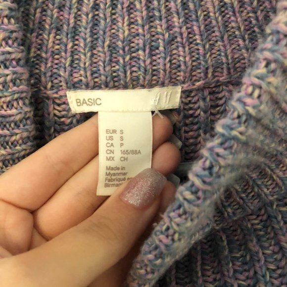 ☆H&M knittet over sized mock neck sweater☆ - Picture 6 of 6